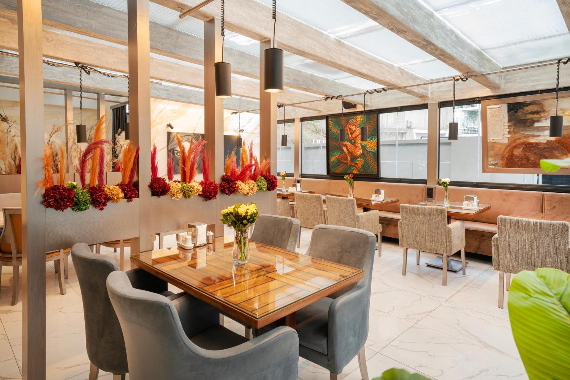 Orya Hotel Istanbul Bagian luar foto
