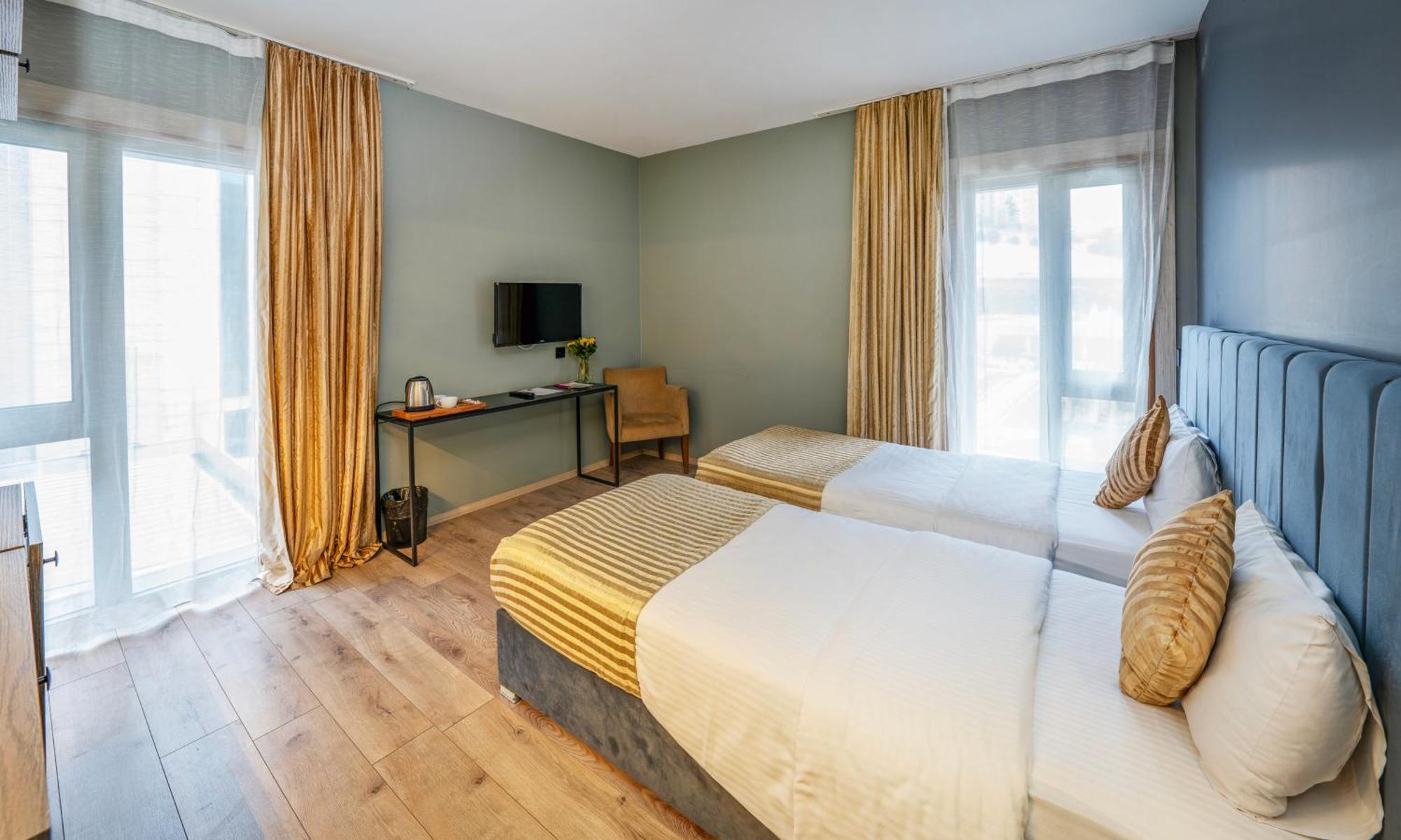 Orya Hotel Istanbul Bagian luar foto