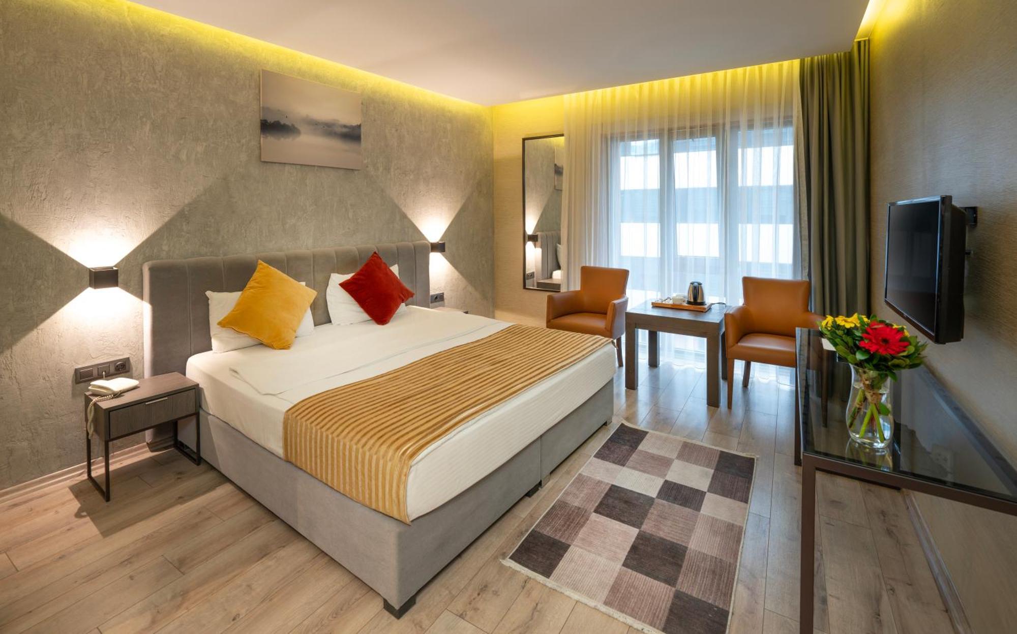 Orya Hotel Istanbul Bagian luar foto
