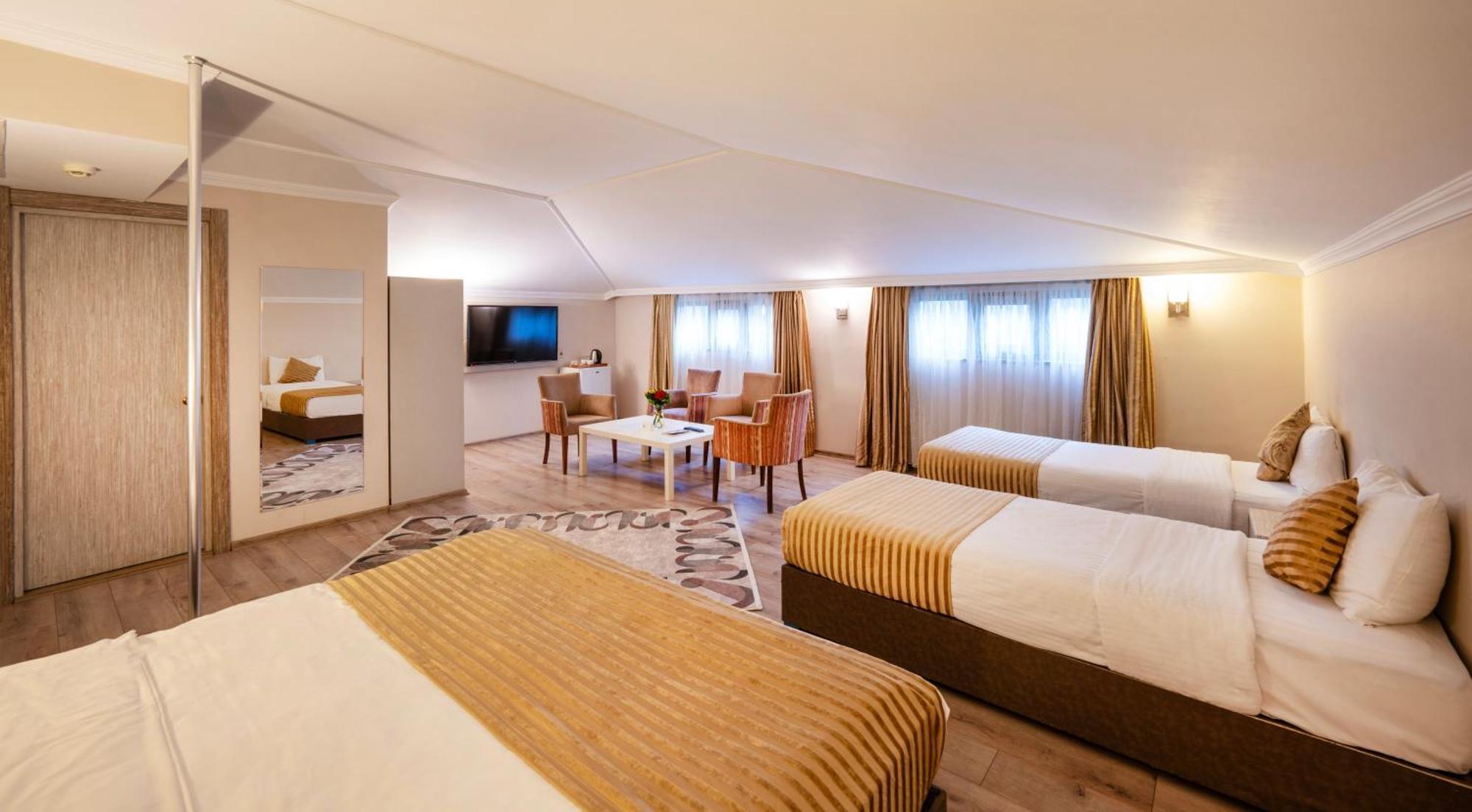 Orya Hotel Istanbul Bagian luar foto