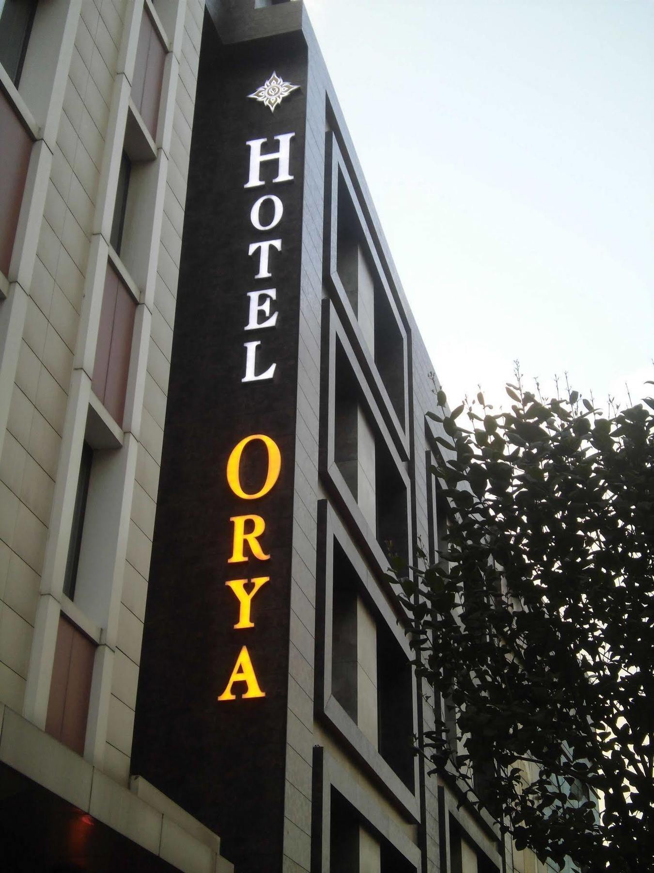 Orya Hotel Istanbul Bagian luar foto